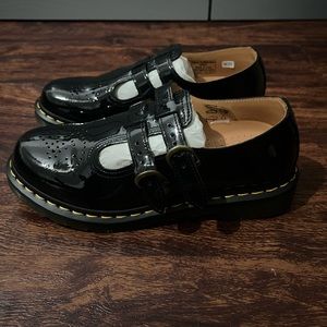 Dr martens patent leather Mary Jane (women’s)
